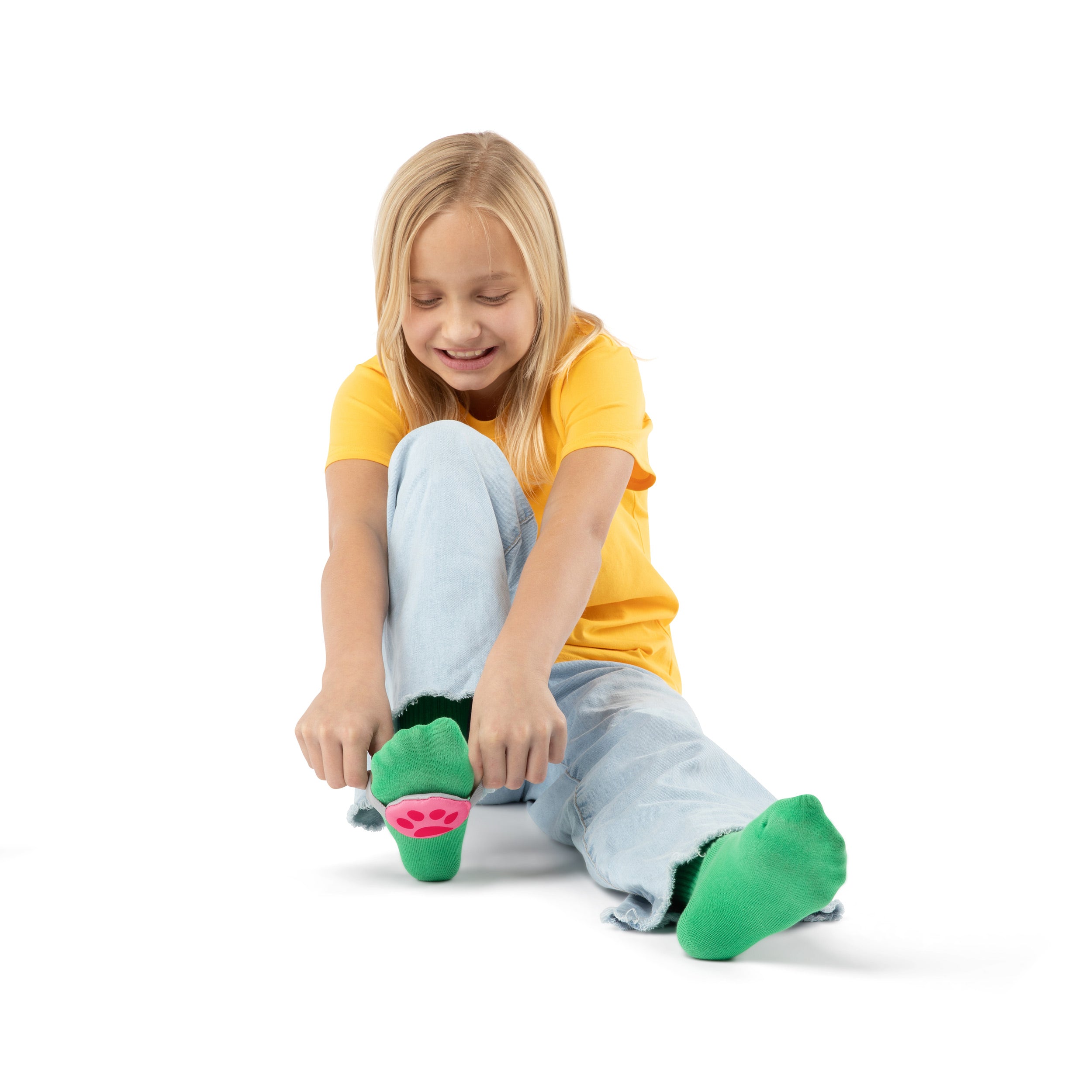 Cats and Robbers by Relatable - Can You Steal the Cheese Without Getting Caught? An Up and Active Family Games and Kids Games Pick - Includes 1 Inflatable Paw, Cheese, Squeaky Mice Feet and More.