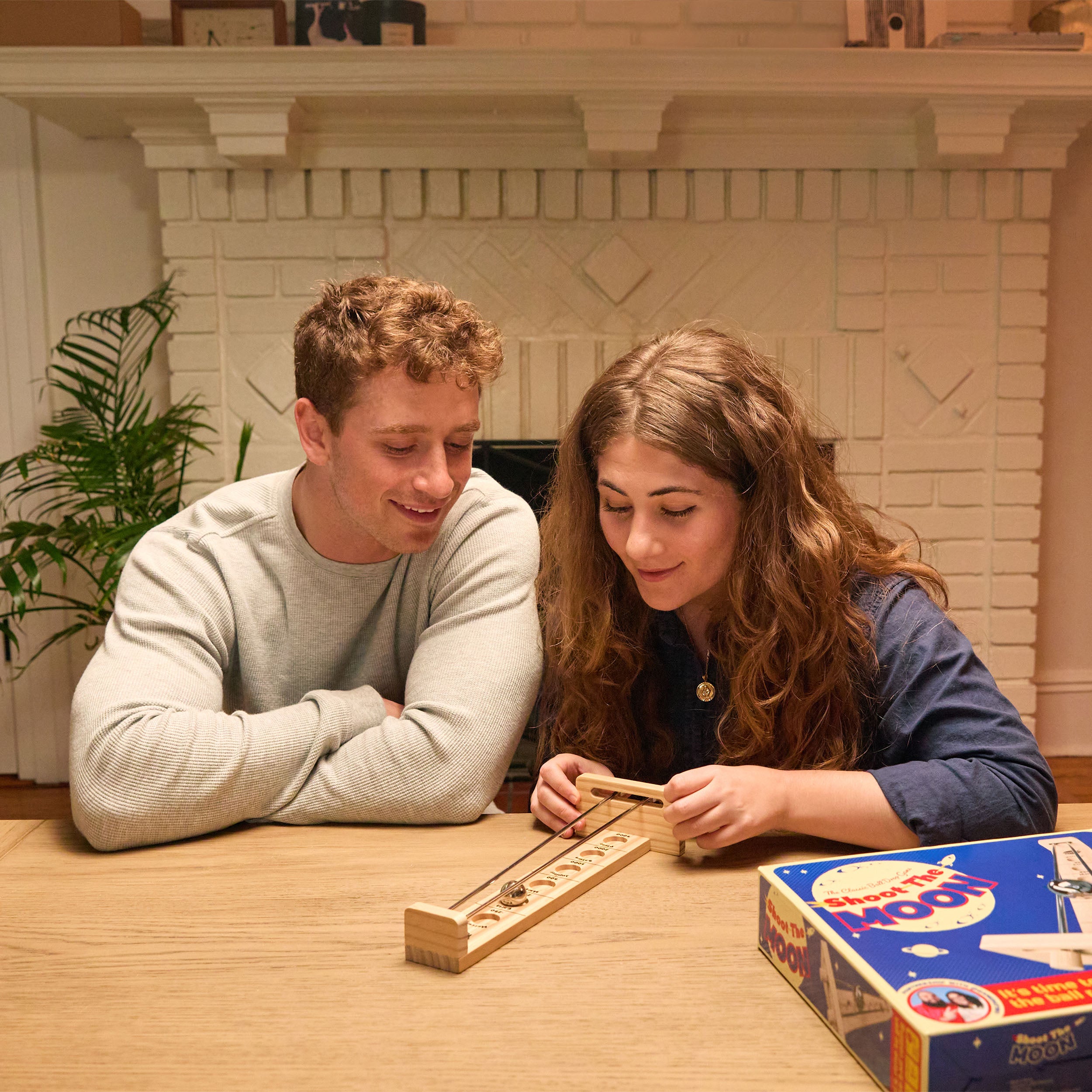 Shoot The Moon — Balance Game with Moonball