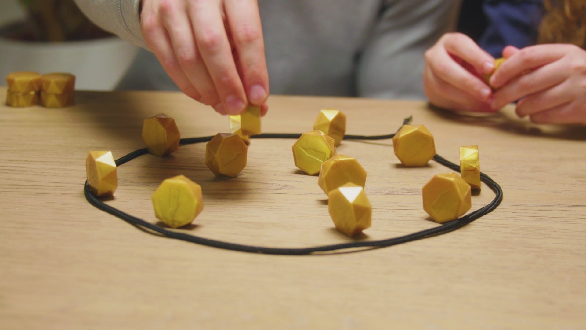 Kollide — The Magnetic Attraction Strategy Game