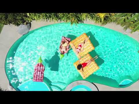 Iconic Float™ Giant Ramen Pool Float - A Noodle Lover's Dream