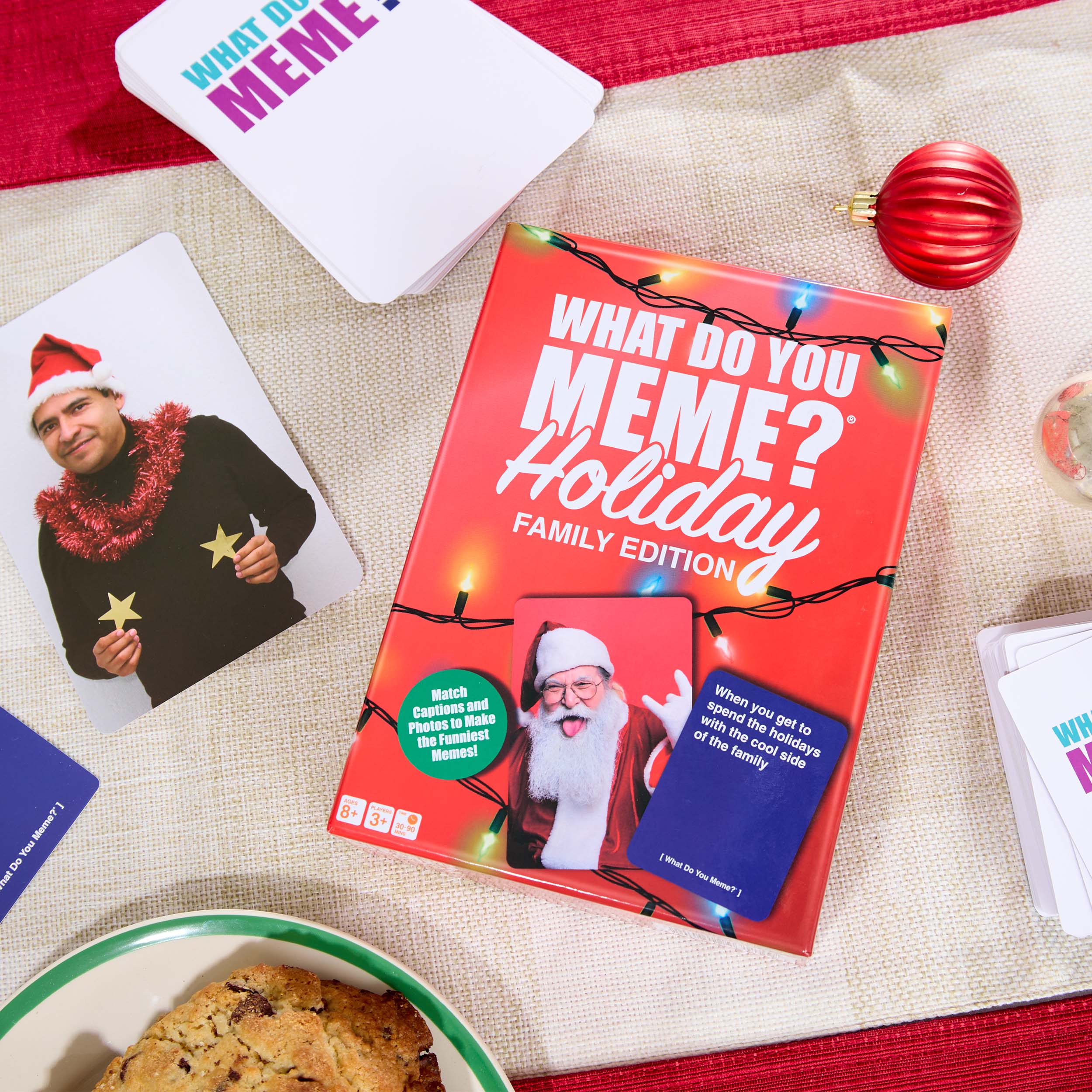 What Do You Meme? Family - Holiday Edition