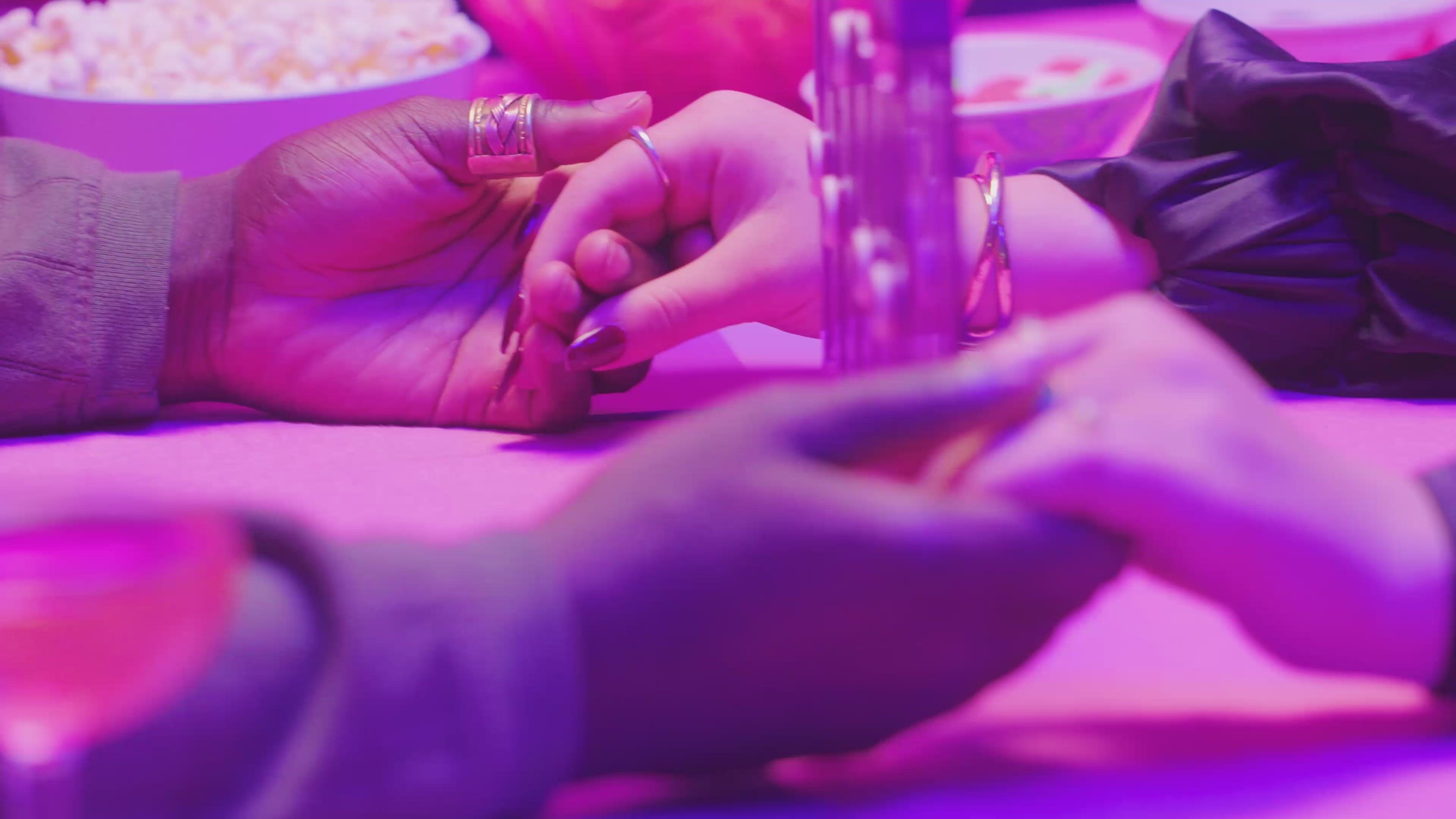 Are We Compatible? – A Romantic Relationship Game for Fun Date Nights and Deeper Connection